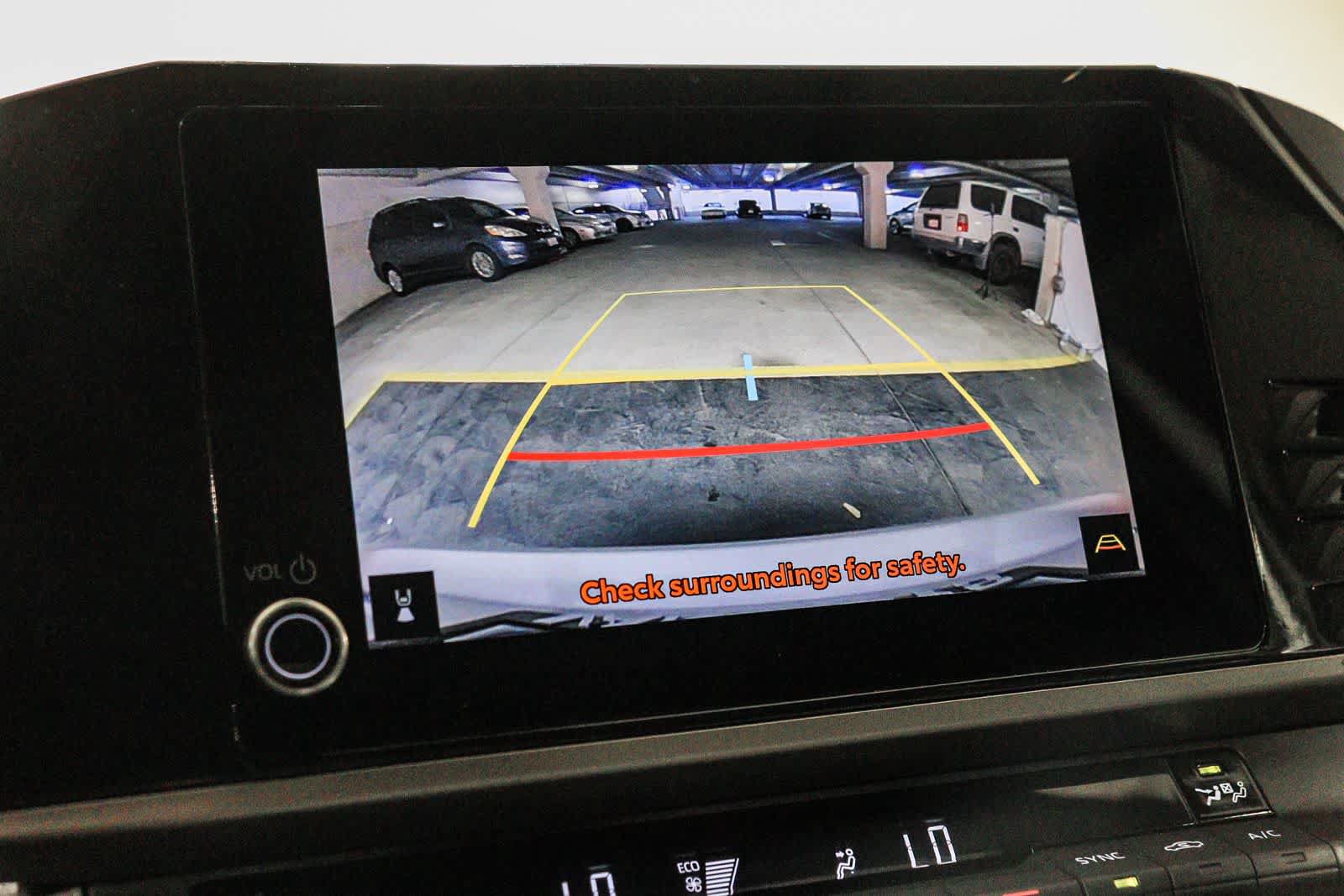 Used 2025 Toyota Camry SE w/ Convenience Package FWD image 21