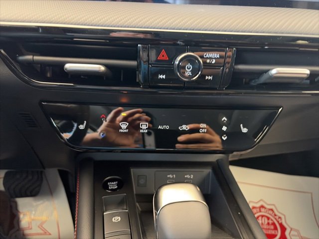 New 2026 Nissan Kicks SR w/ SR Premium Package image 22