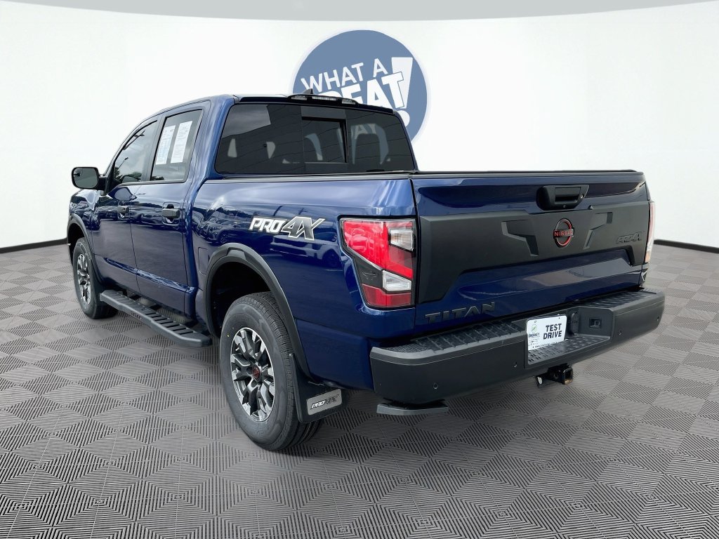 Used 2024 Nissan Titan PRO-4X w/ Pro-4x Convenience Package AWD/4WD image 8