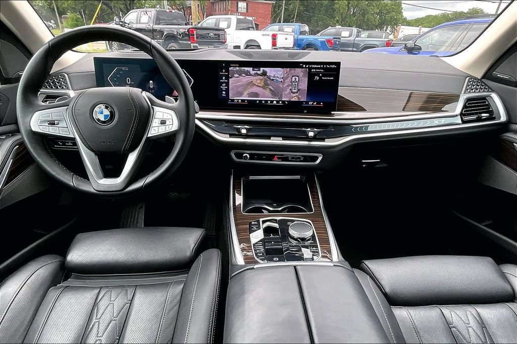 Certified 2026 BMW X7 xDrive40i AWD/4WD image 6