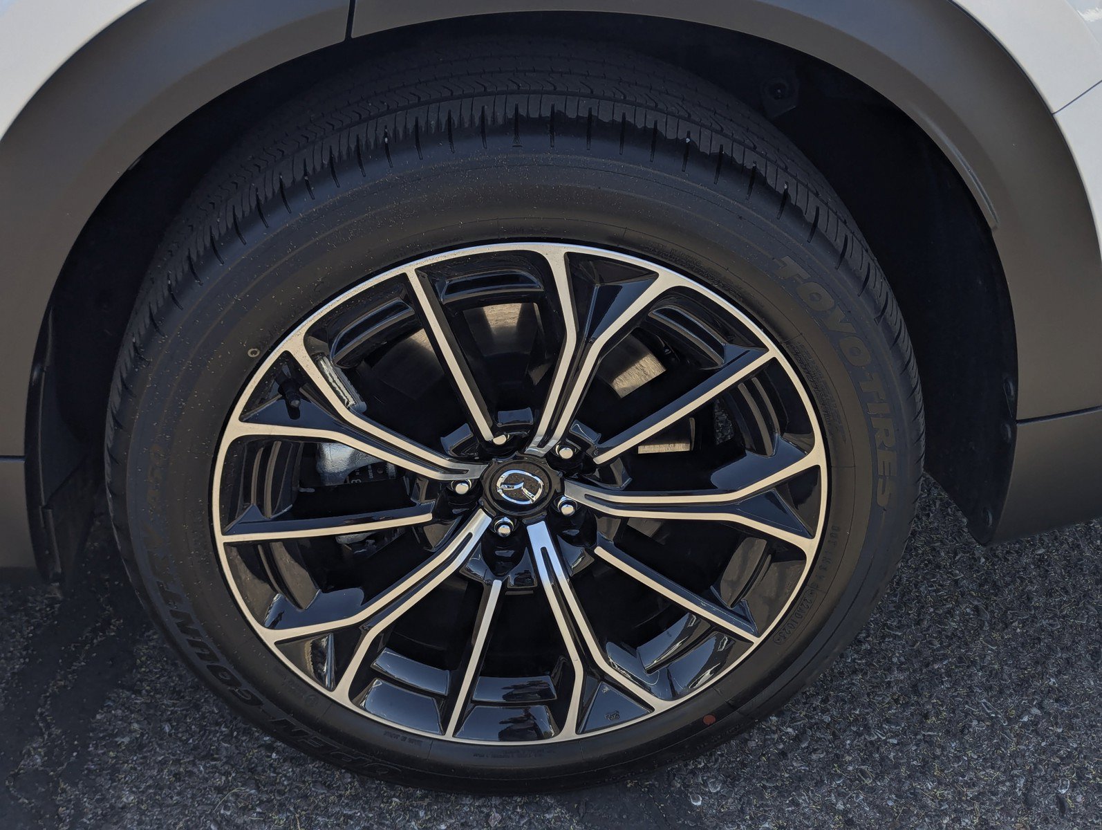 Certified 2025 MAZDA CX-70 Plug-In Hybrid w/ Premium Plus AWD/4WD image 7