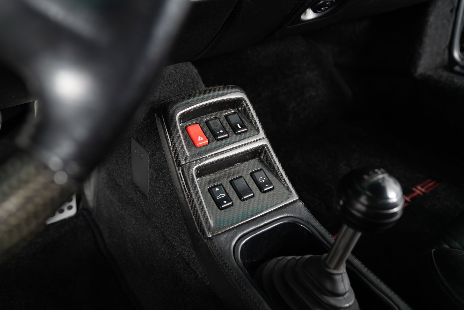 Used 1996 Porsche 911 Turbo RWD image 31