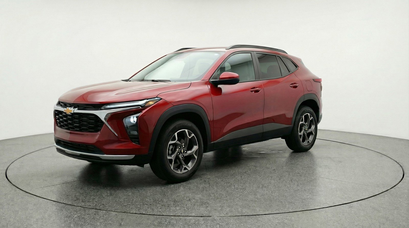 Used 2025 Chevrolet Trax LT image 3