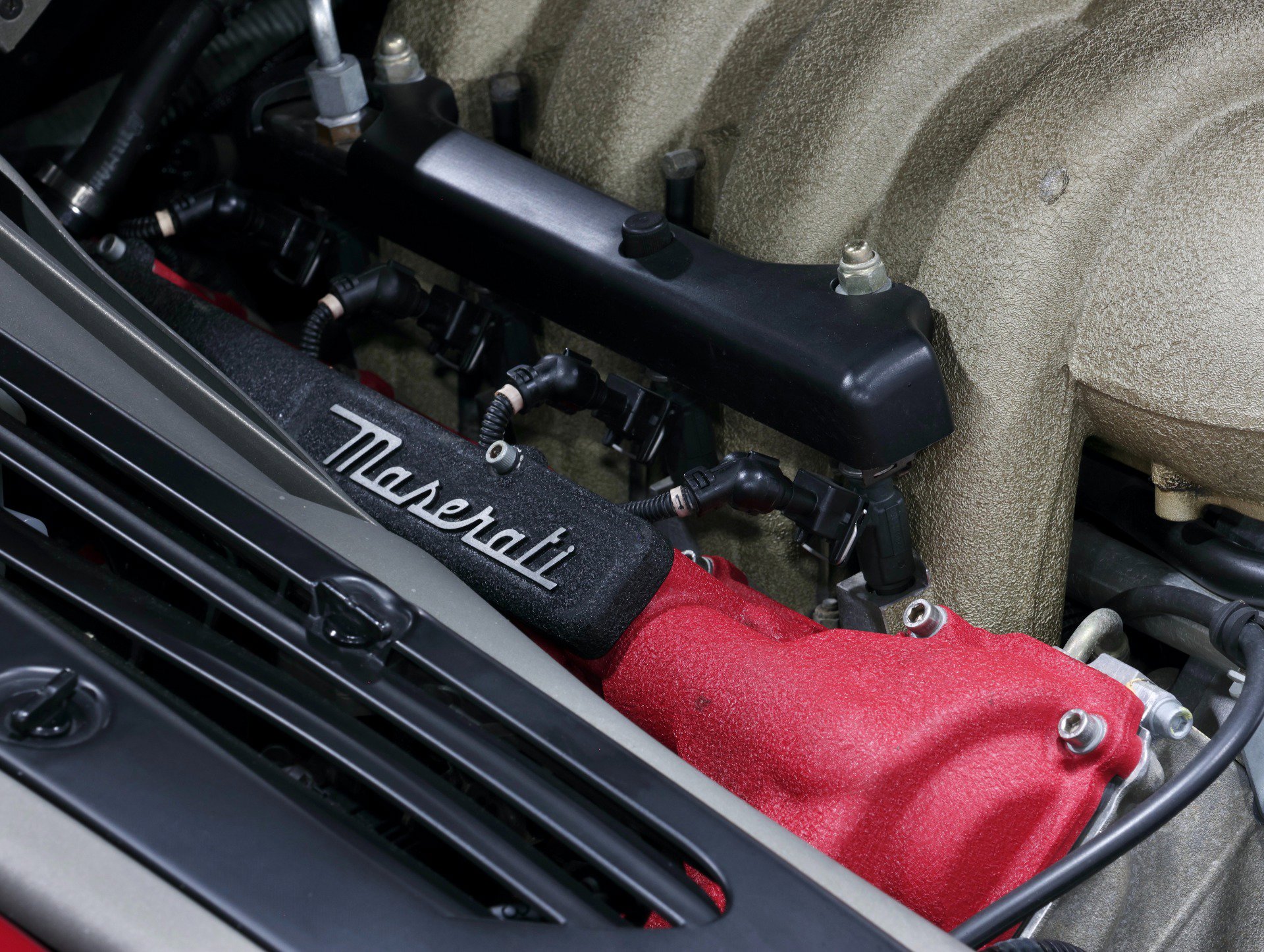 Used 2003 Maserati Coupe RWD image 14