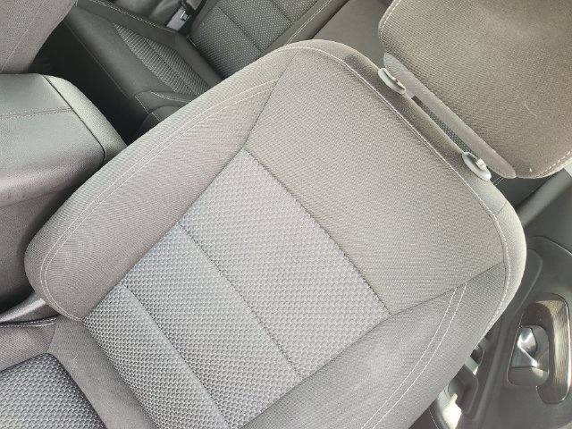 Used 2024 GMC Terrain SLE w/ Elevation Edition FWD image 24