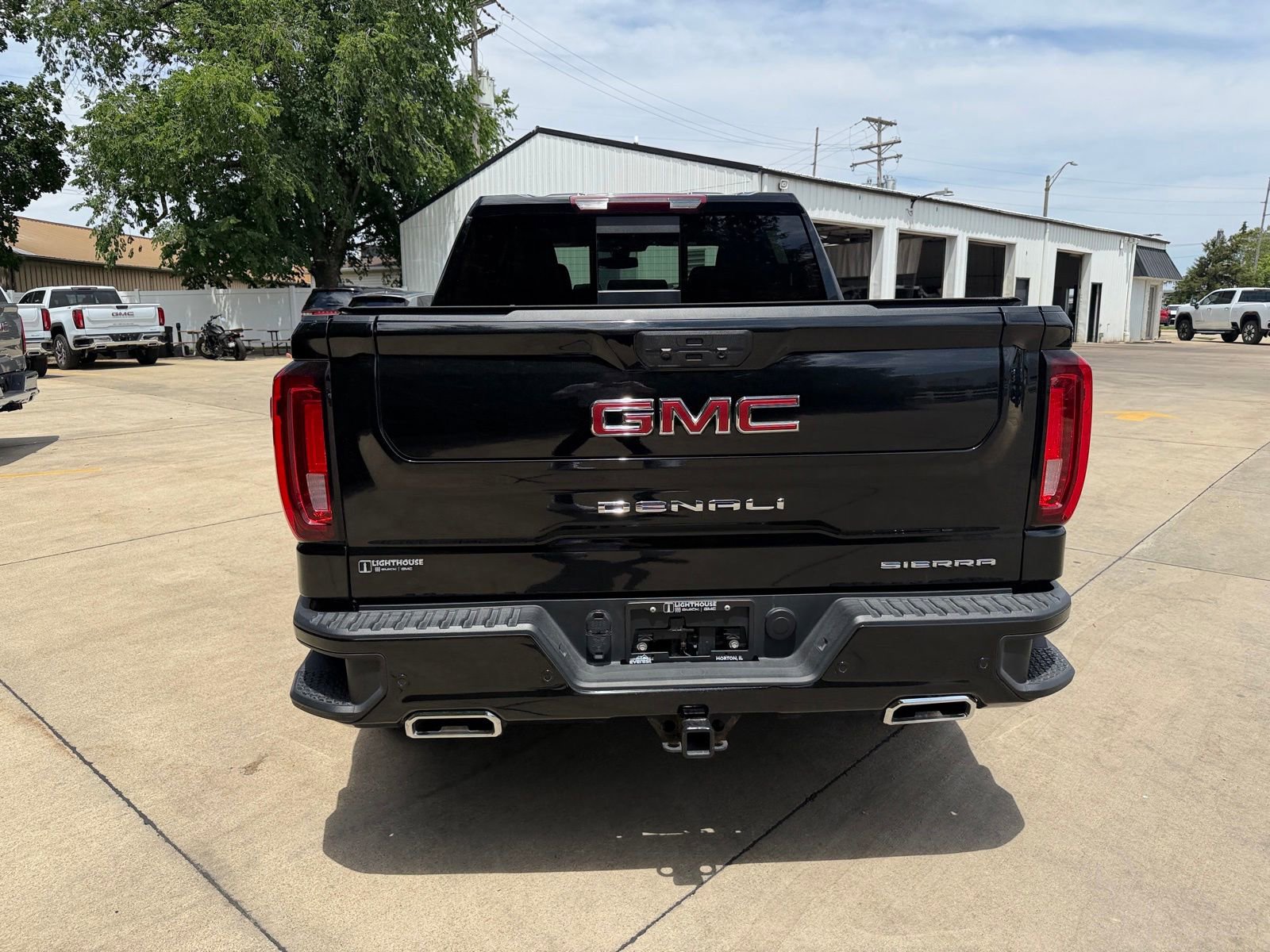 Used 2022 GMC Sierra 1500 Denali w/ Driver Alert Package II AWD/4WD image 30