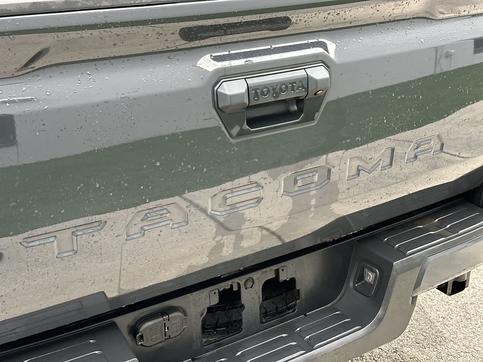 Used 2024 Toyota Tacoma SR5 RWD image 14