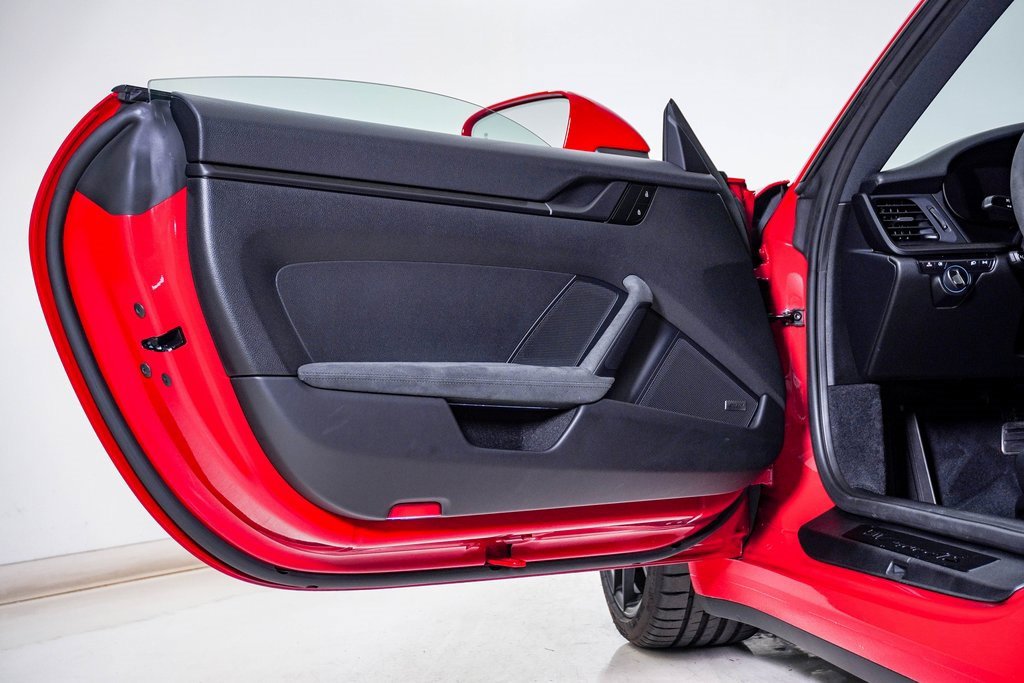 Certified 2024 Porsche 911 Carrera GTS image 31