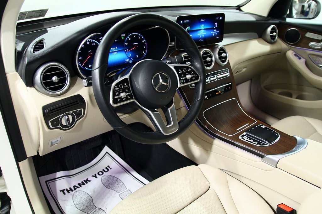 Used 2022 Mercedes-Benz GLC 300 4MATIC image 5