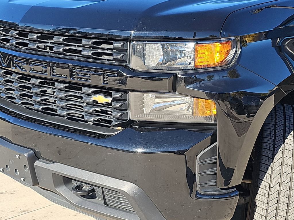 Used 2022 Chevrolet Silverado 1500 Custom image 34