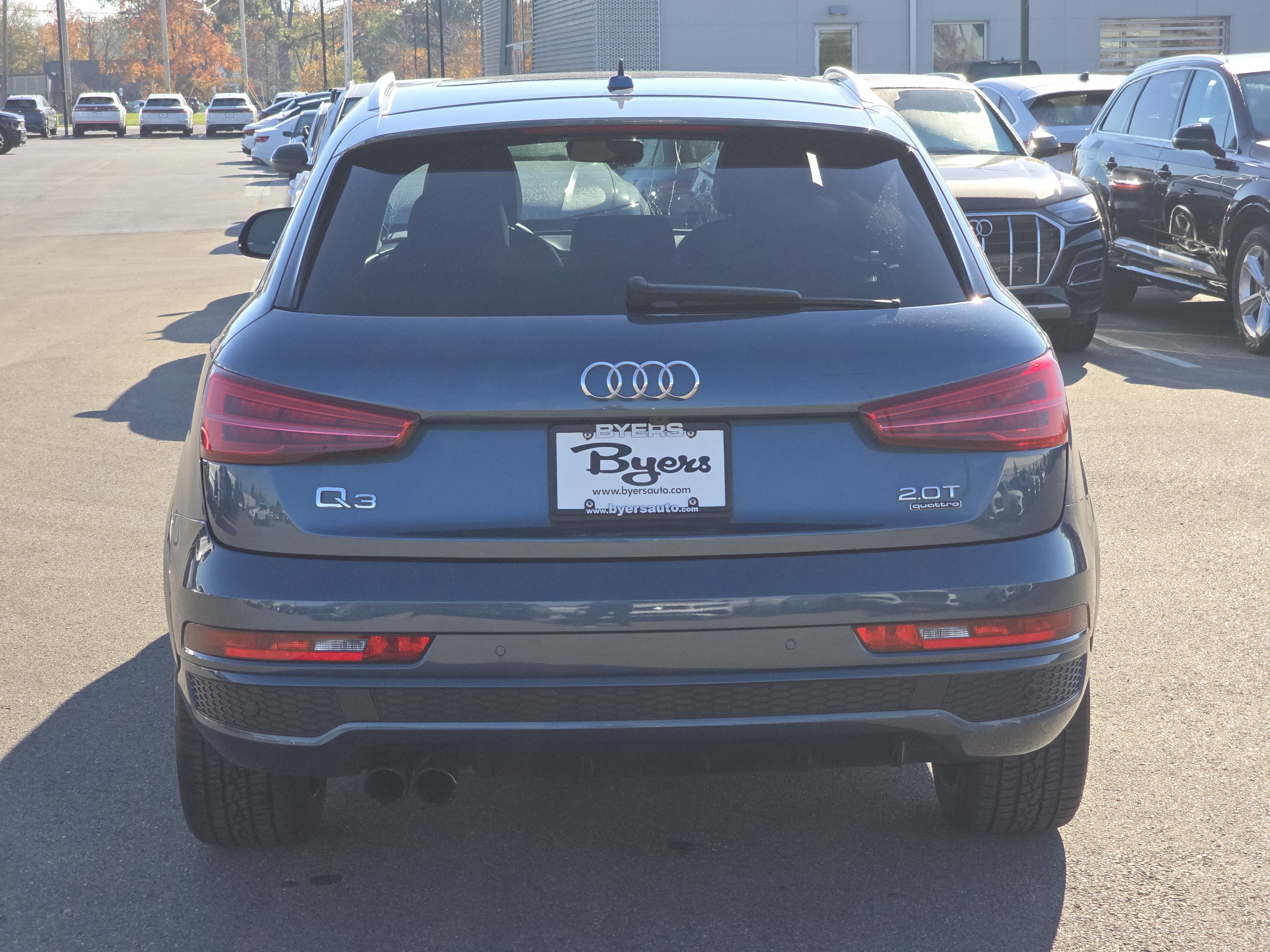 Used 2018 Audi Q3 2.0T Premium Plus w/ Premium Plus Package AWD/4WD image 6
