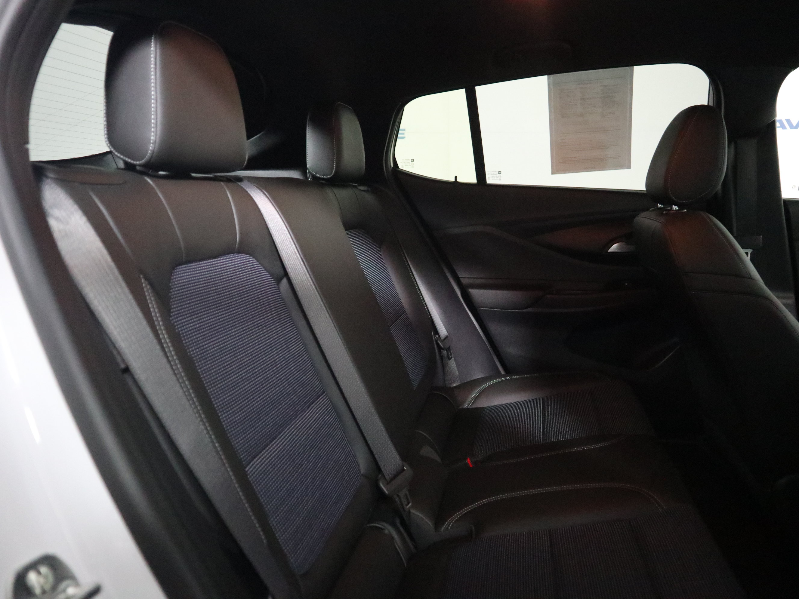 Used 2025 Buick Envista Preferred w/ Convenience I Package FWD image 20