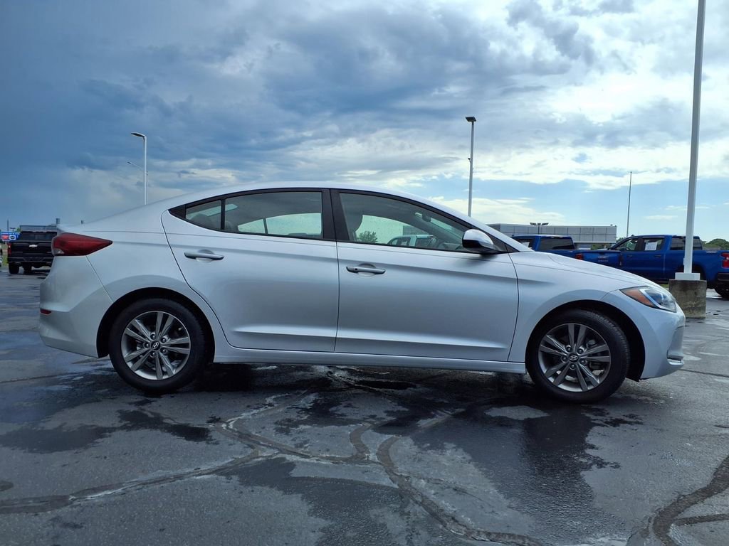 Used 2018 Hyundai Elantra Value Edition FWD image 32
