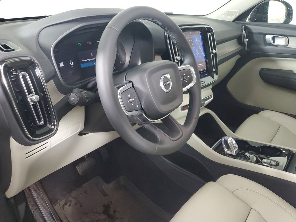 Used 2023 Volvo XC40 B5 Plus w/ Driver Assist Package image 26
