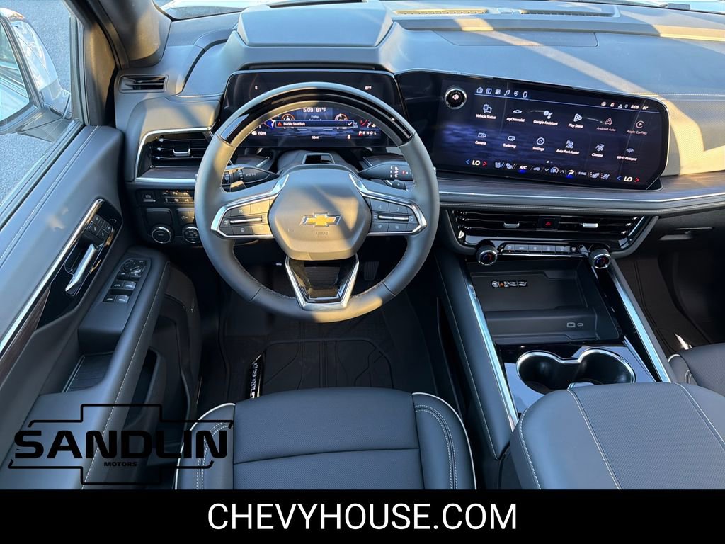 New 2026 Chevrolet Suburban Premier image 12