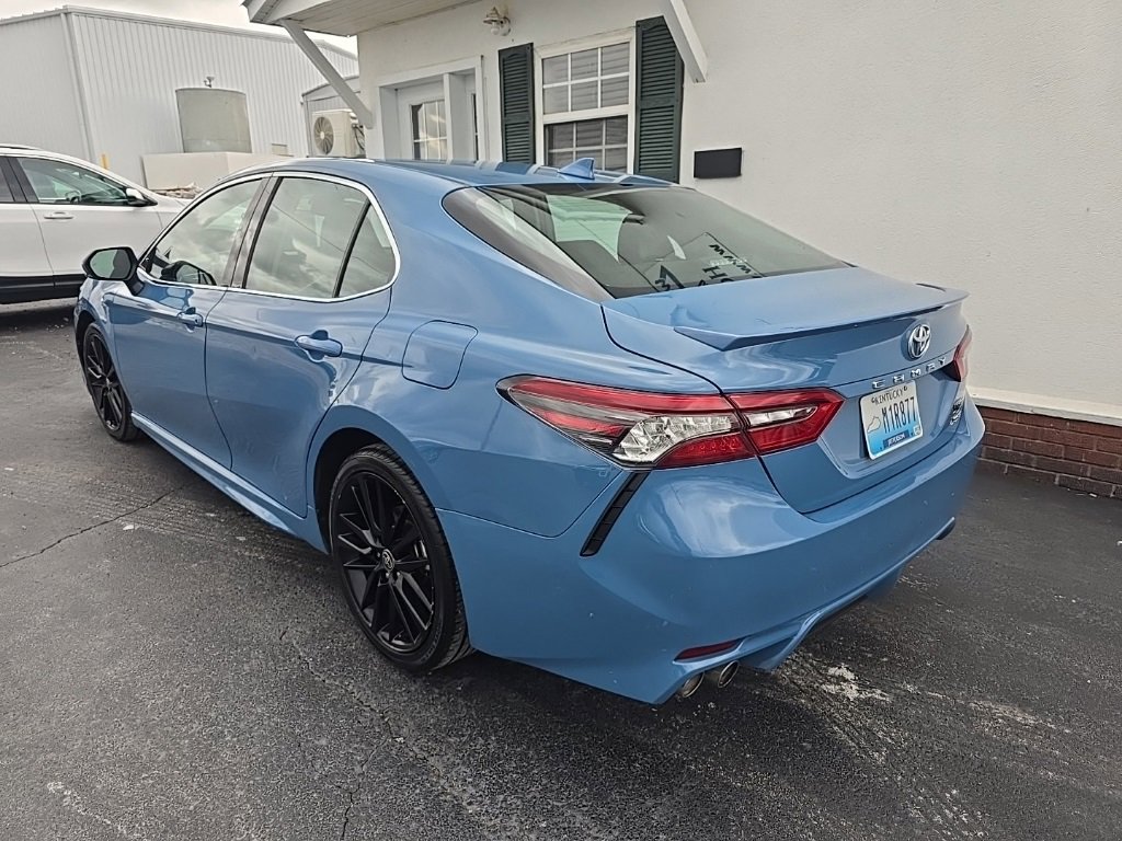 Used 2023 Toyota Camry XSE image 5