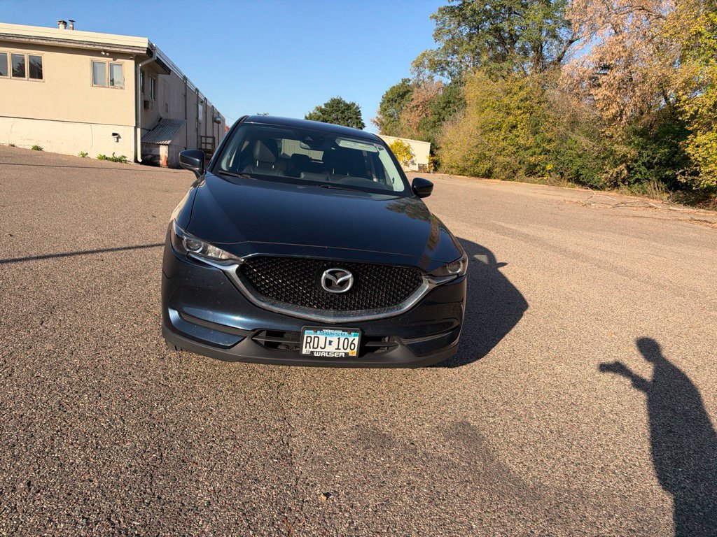 Used 2017 MAZDA CX-5 Touring w/ Preferred Equipment Package AWD/4WD image 11