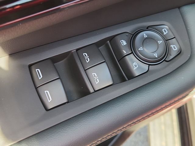 Used 2025 GMC Yukon AT4 image 23