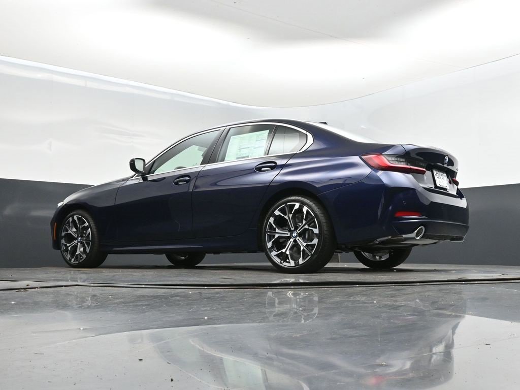 New 2026 BMW 330i Sedan w/ Convenience Package image 40