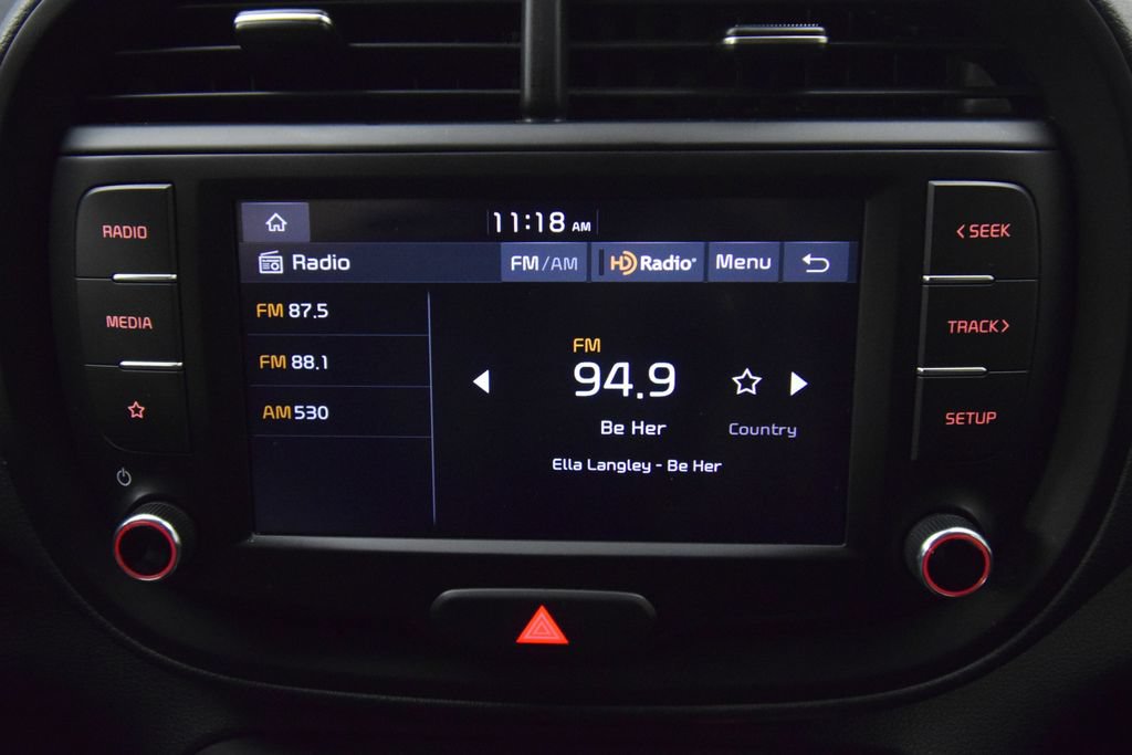 Used 2022 Kia Soul LX w/ Technology Package FWD image 16