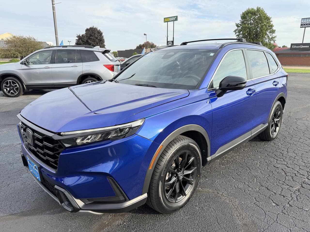 Used 2024 Honda CR-V Sport image 3