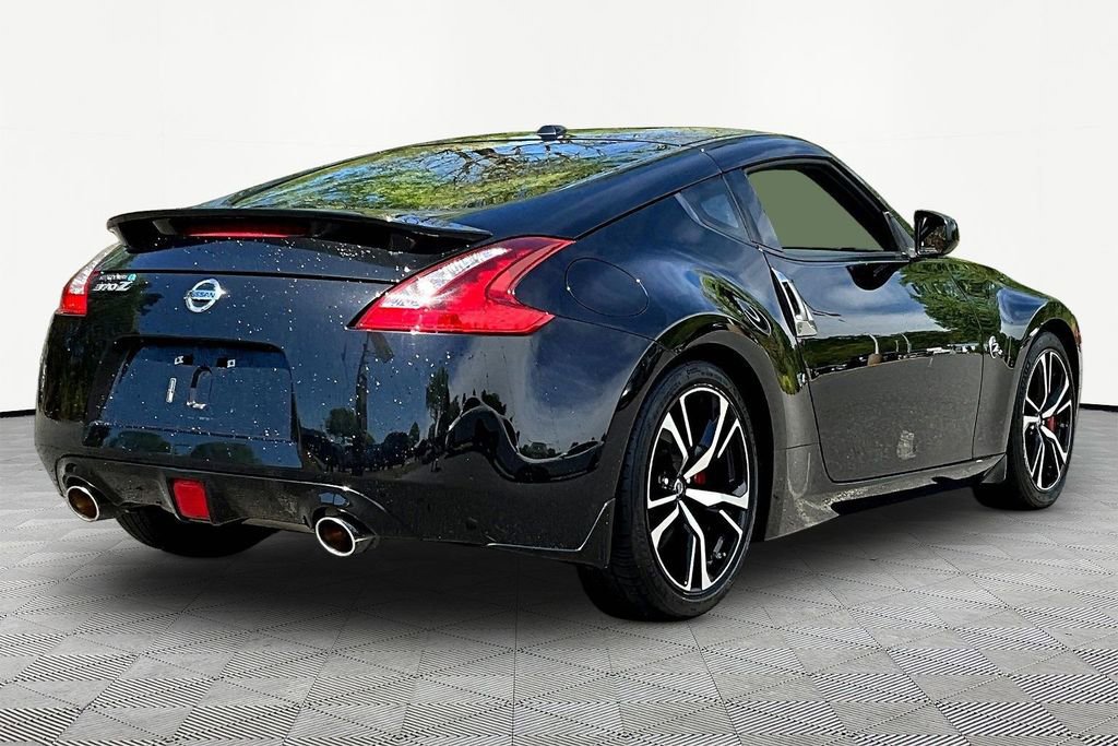 Used 2020 Nissan 370Z Touring Sport image 5