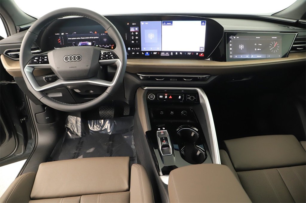 New 2025 Audi Q5 Prestige image 18