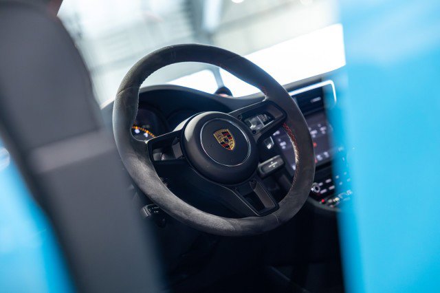 Used 2018 Porsche 911 GT3 RWD image 47