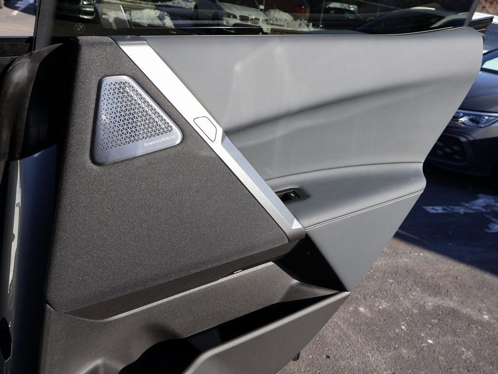 New 2025 BMW iX M60 image 24