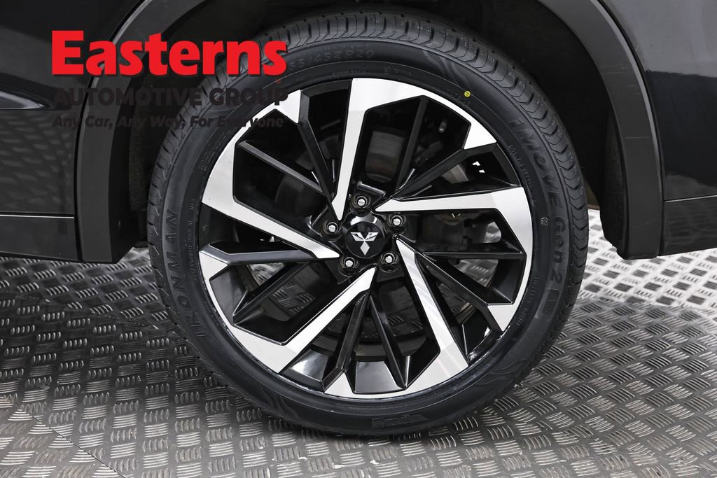 Used 2022 Mitsubishi Outlander SEL AWD/4WD image 34