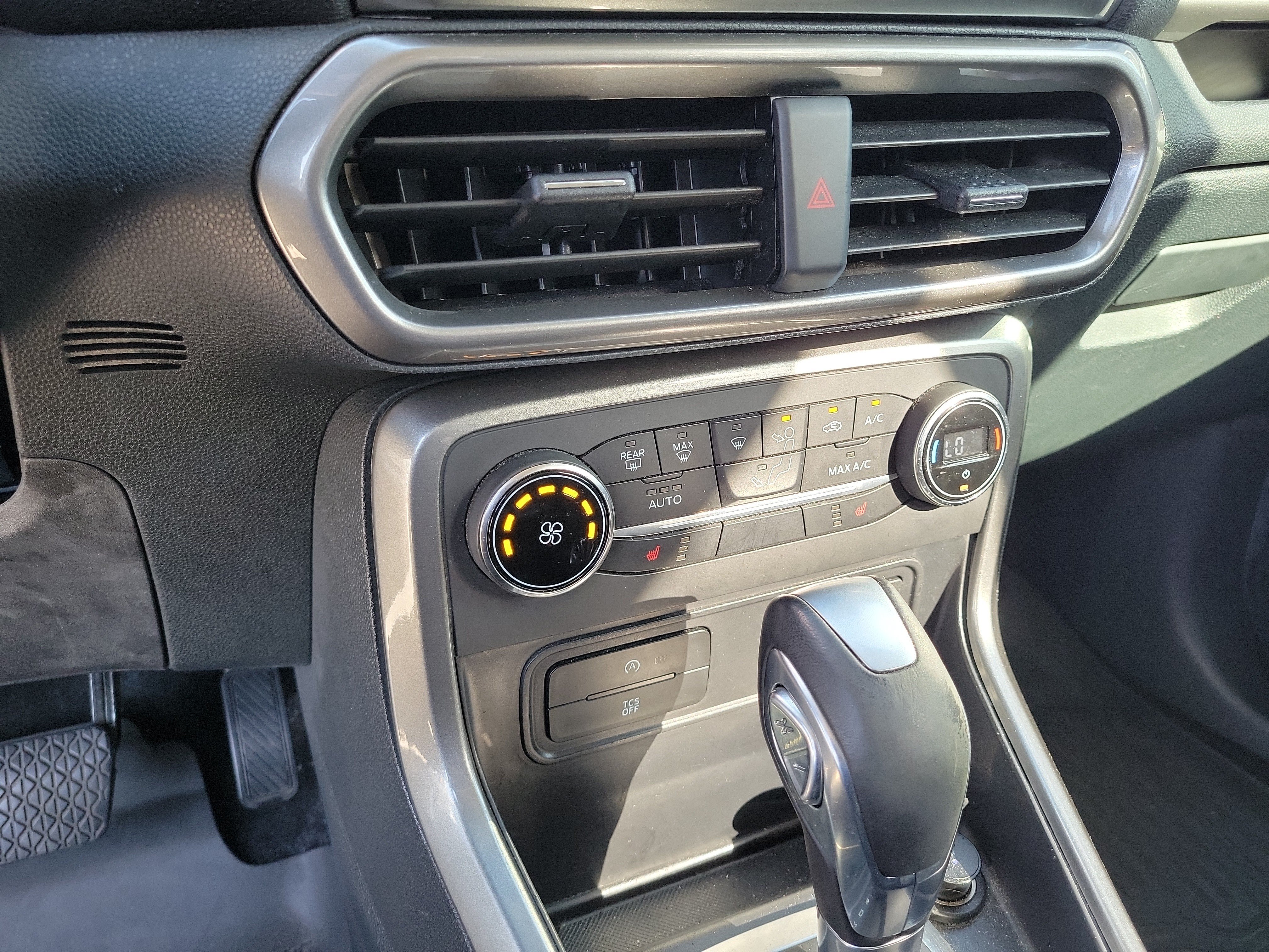 Used 2018 Ford EcoSport SE w/ SE Convenience Package FWD image 21