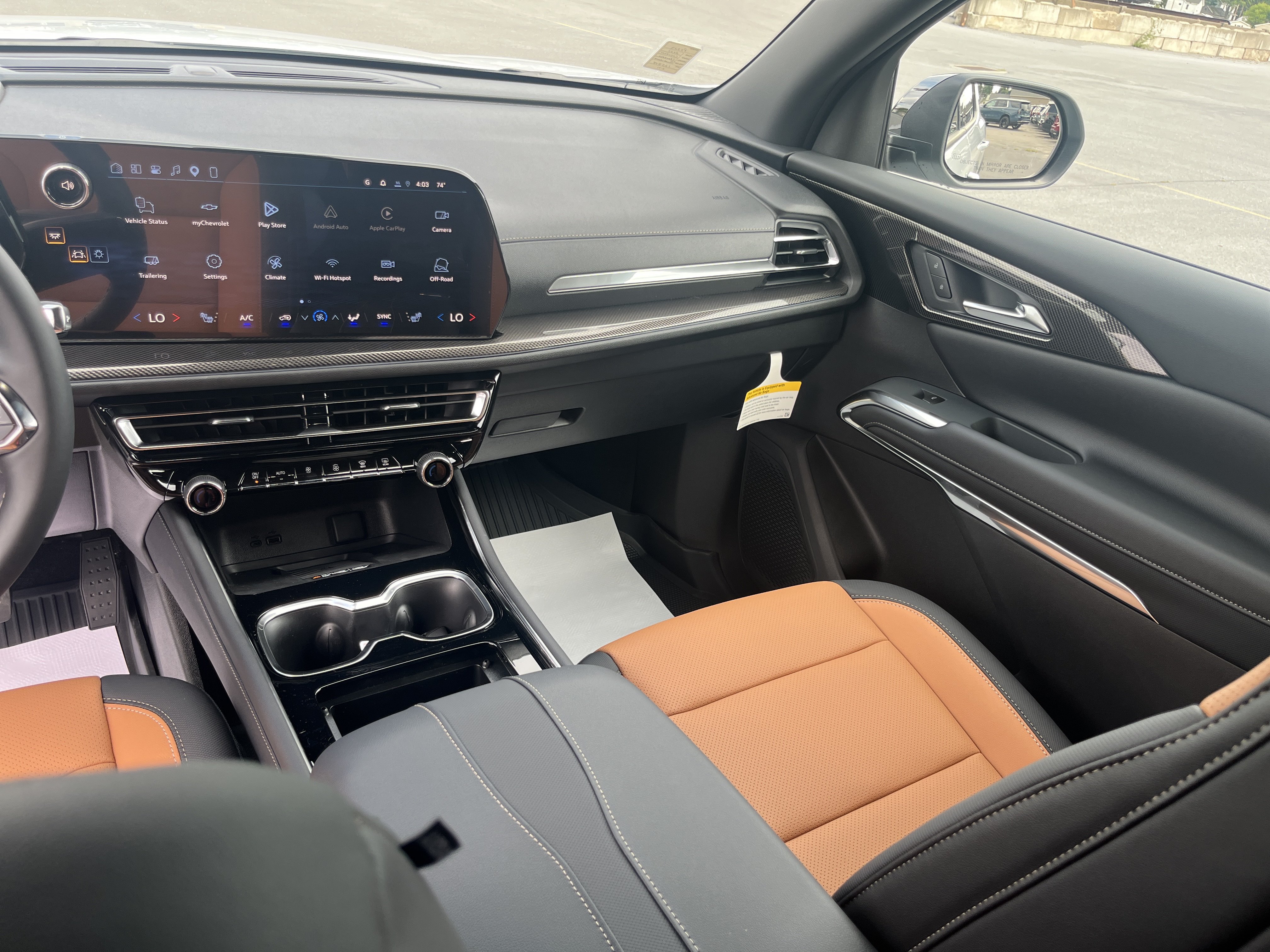 New 2027 Chevrolet Traverse Z71 w/ Driver Confidence Package AWD/4WD image 7