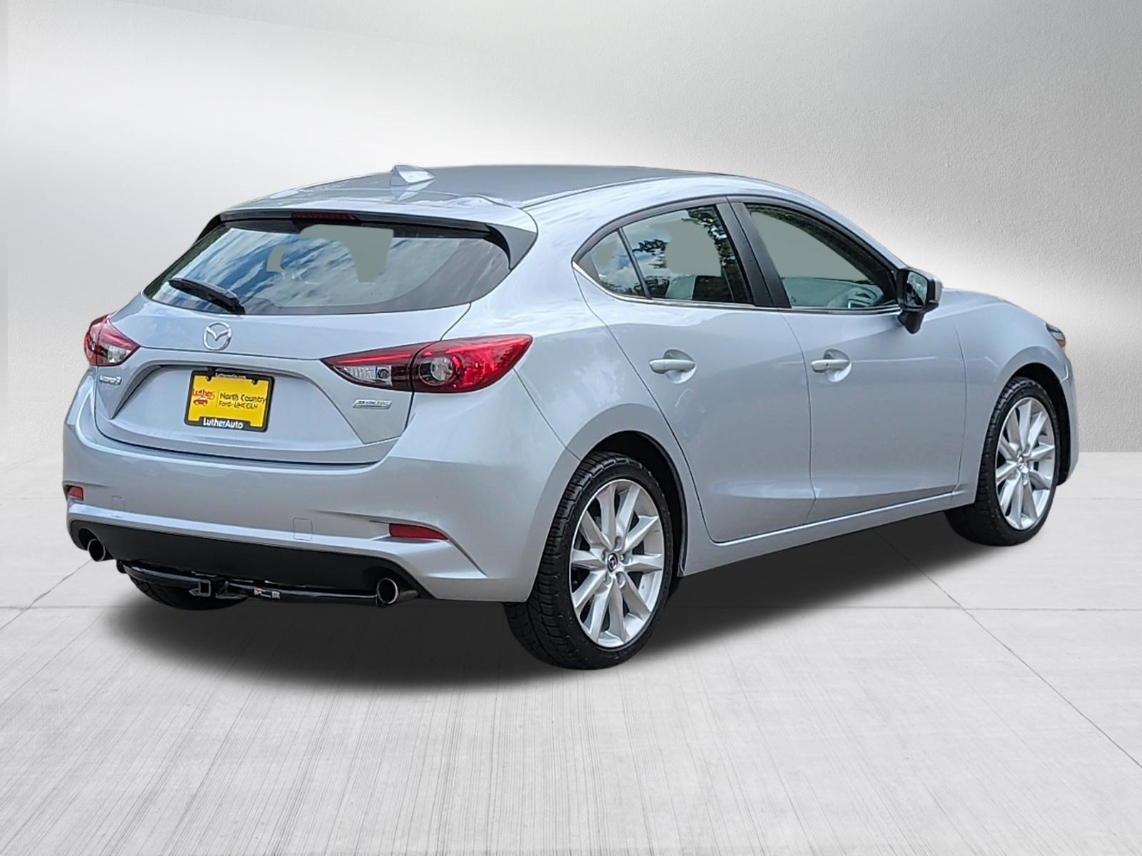 Used 2017 MAZDA MAZDA3 Grand Touring FWD image 7