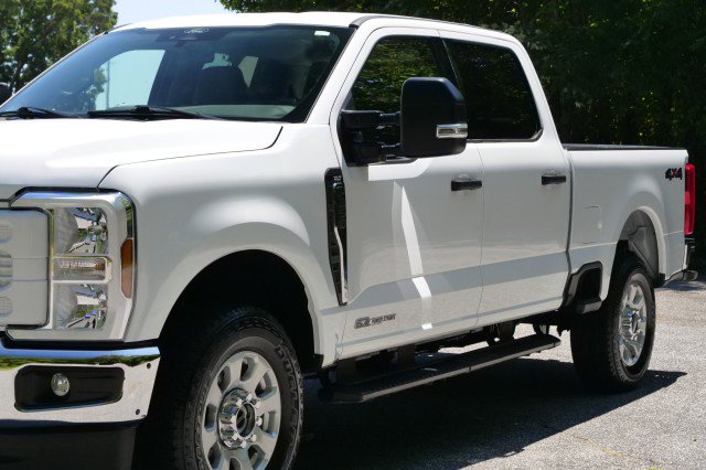 Used 2024 Ford F250 XLT w/ FX4 Off-Road Package image 24
