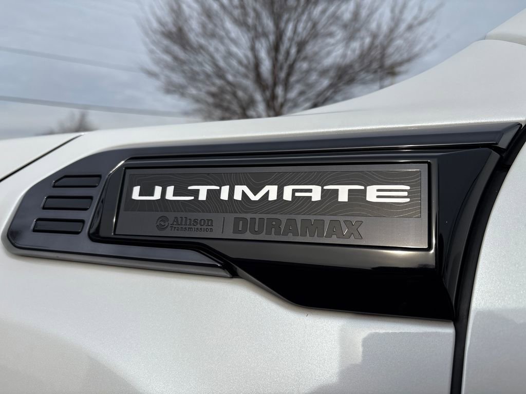 Certified 2025 GMC Sierra 2500 Denali Ultimate image 13