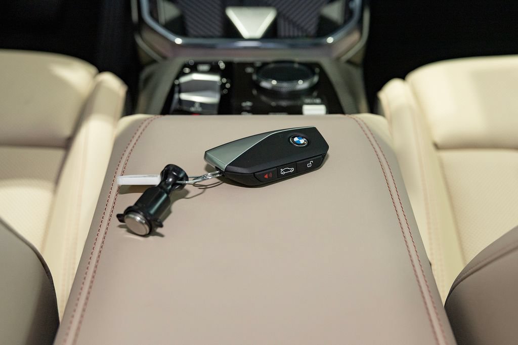 New 2026 BMW X3 xDrive30i w/ Convenience Package AWD/4WD image 26