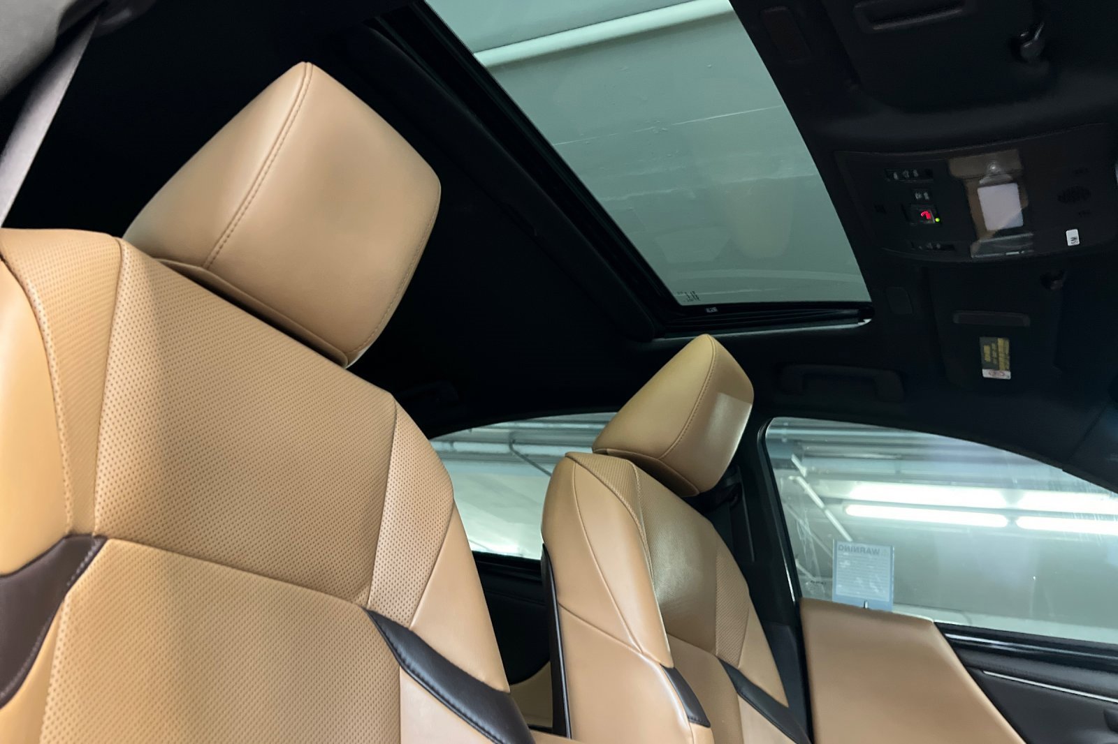 Used 2021 Lexus ES 250 250 w/ Premium Package image 16