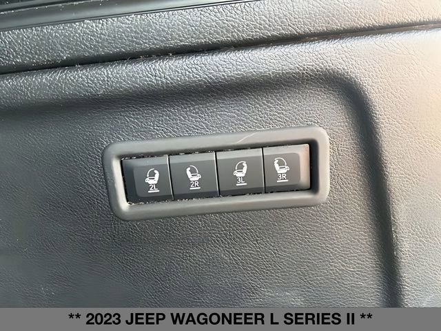 Used 2023 Jeep Wagoneer L Series II AWD/4WD image 17