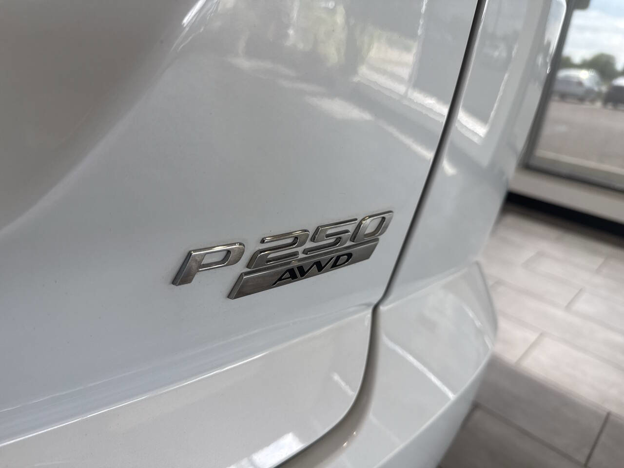 Used 2019 Jaguar E-PACE S image 8