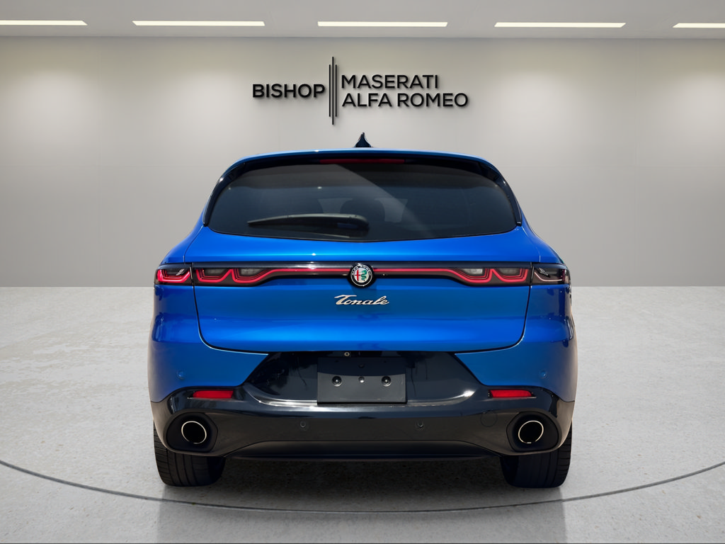 Used 2024 Alfa Romeo Tonale Veloce w/ Active Assist Package AWD/4WD image 4