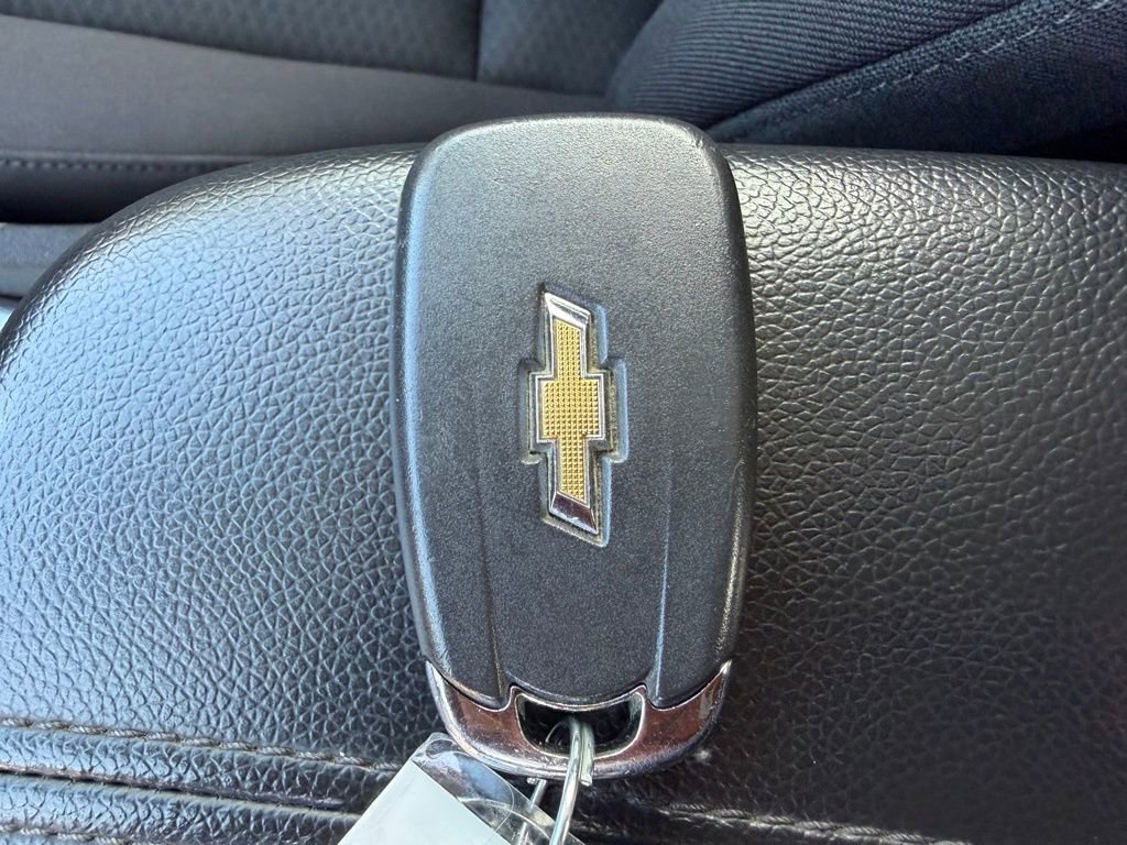 Used 2023 Chevrolet Malibu LT image 31