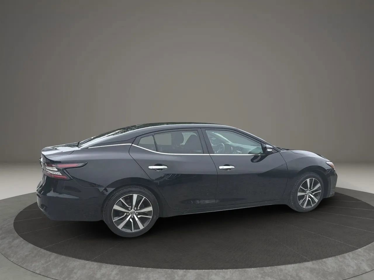 Used 2020 Nissan Maxima 3.5 SV w/ Floor Mat Group FWD image 14