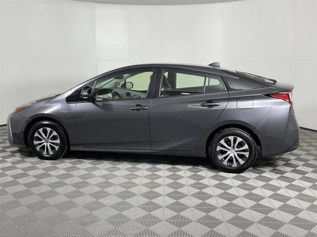 Used 2020 Toyota Prius XLE w/ Advanced Technology Package image 3