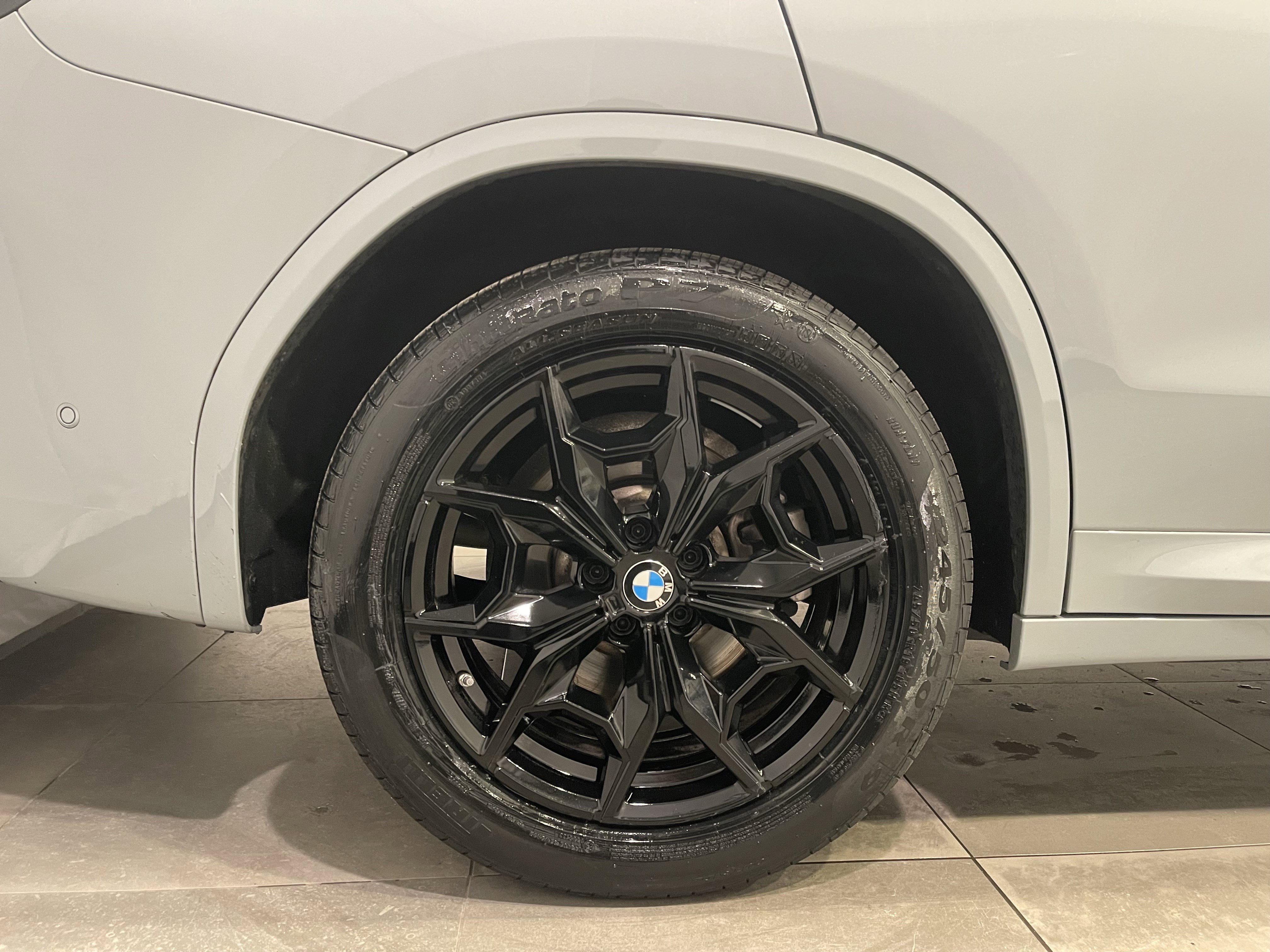 Used 2024 BMW X3 xDrive30i w/ Premium Package image 9