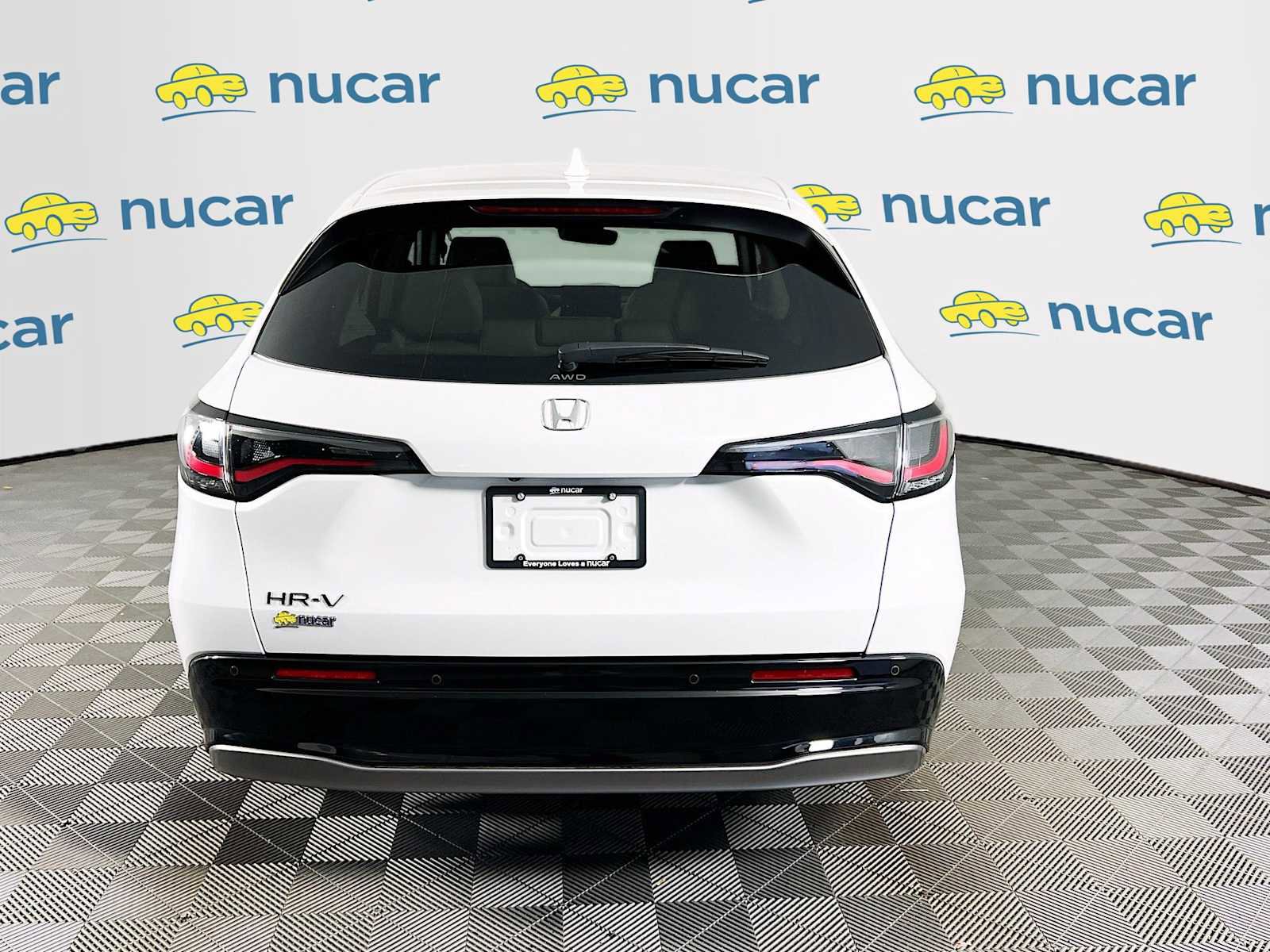 Used 2023 Honda HR-V EX-L image 6