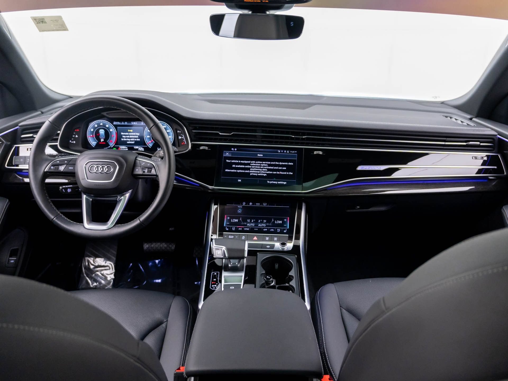 Used 2025 Audi Q8 Premium Plus AWD/4WD image 9