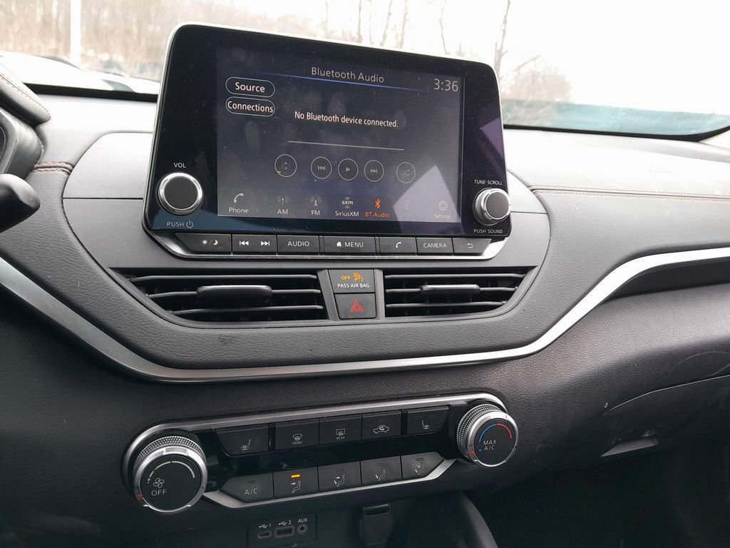 Used 2019 Nissan Altima 2.5 SR w/ SR Premium Package image 21