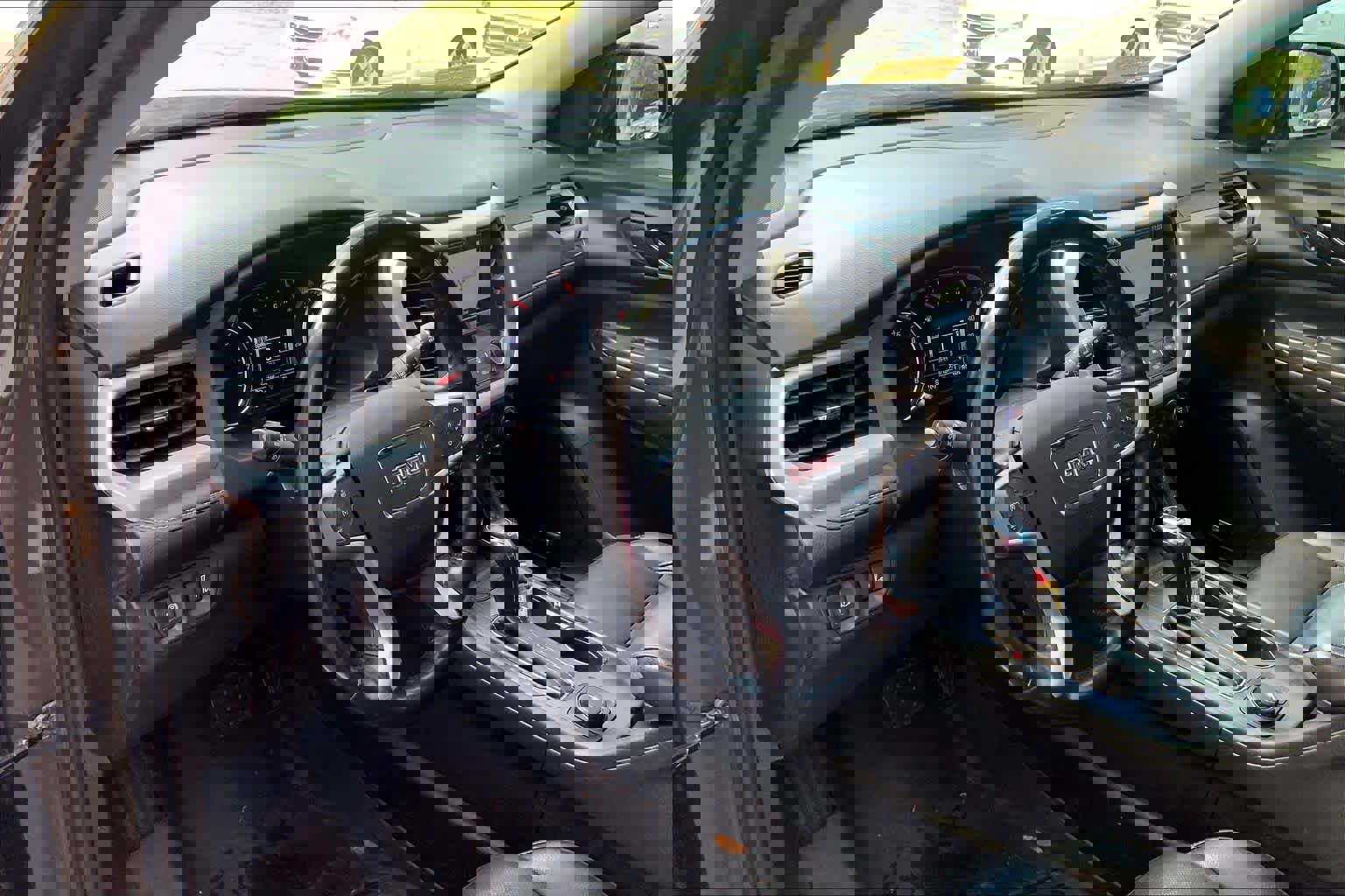 Used 2019 GMC Acadia SLT w/ Black Edition image 17