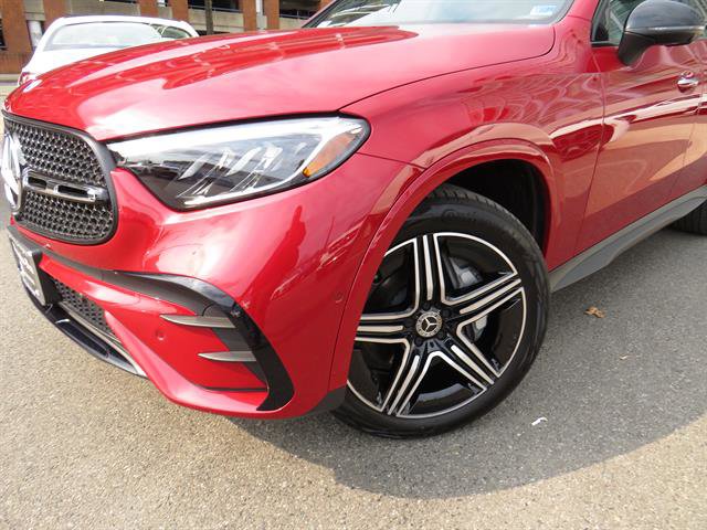 Certified 2025 Mercedes-Benz GLC 300 4MATIC image 24