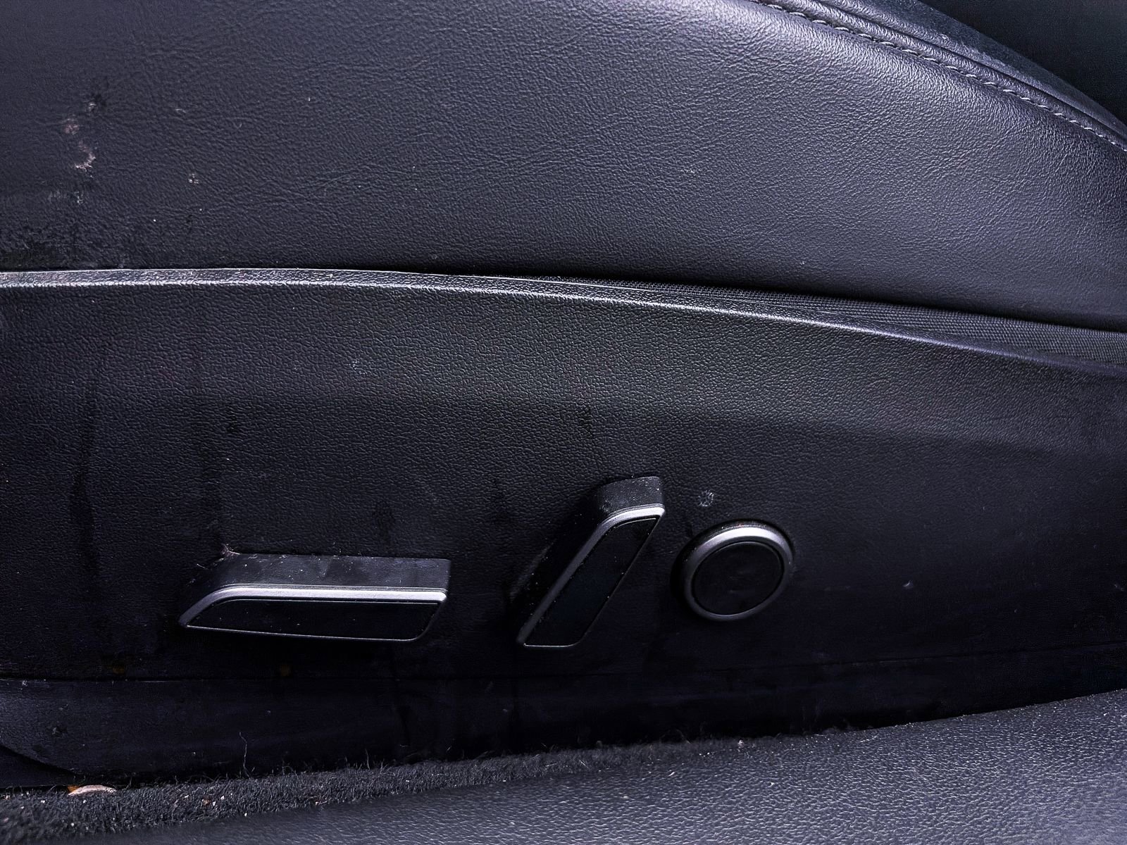 Used 2023 Tesla Model 3 Standard Range image 21